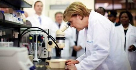 Angela Merkel - “topal ördək” tərif yağışına düşüb: Dünya mediası Almaniya  ...