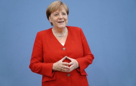 Angela Merkel elan etdi: Qapılar açılır
