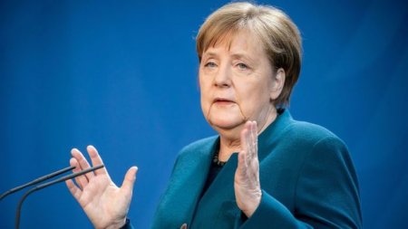 Merkel: “Pandemiyanın hələ başlanğıcındayıq”
