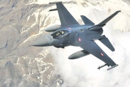 Türkiyənin F-16 qırıcıları Naxçıvandan İrəvana hava zərbəsini məşq etdi? -  ...