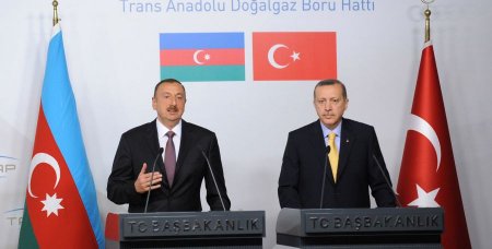 Azərbaycan balanslaşdırılmış siyasətə “əlvida” deyir