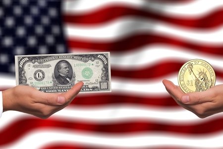MANAT NECƏ OLACAQ: ABŞ-dakı hadisələr dolları ucuzlaşdıracaqmı?