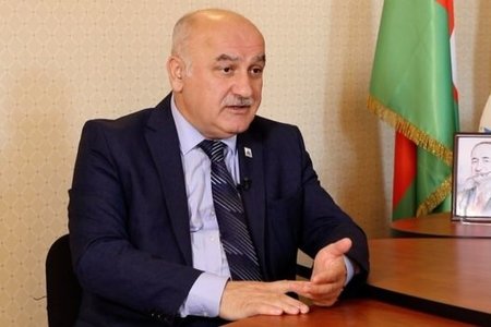 Arif Hacılı 50 partiyaya qarşı... - Ölkədə siyasi dialoq formatı...
