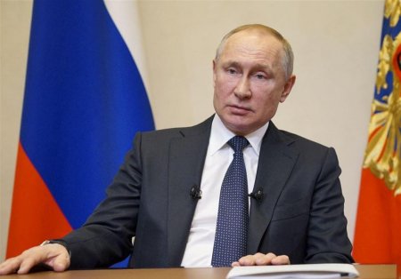 Putin millətçilik təbliğatının qarşısının sərt şəkildə alınmasını tələb edib