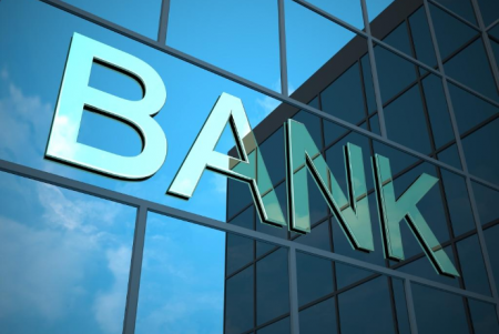 Bağlanan bank və sığorta şirkətlərinin rəhbərləri - HARADA İŞLƏYƏ BİLƏR?