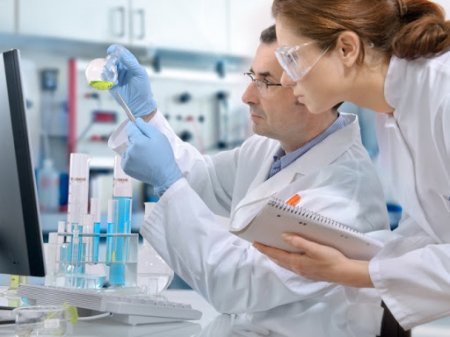 Bakıda özəl klinikalarda qadağan olunmuş koronavirus testi: - Qiymətlər nec ...