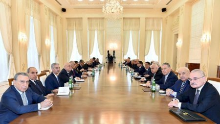 Azərbaycanda “qocaların hakimiyyəti” necə dəyişdi?