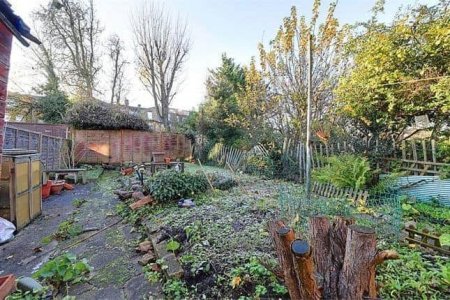 Ülvi Quliyevin oğlu Londonda 1.3 milyonluq ev aldı - Şirkərtlərinin SİYAHISI