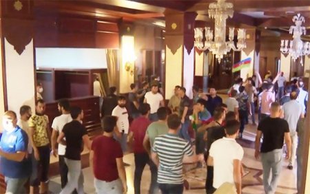 Milli Məclisə basqın edən dəstənin daha üç üzvü tutuldu - ADLAR