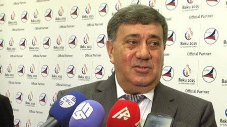 AZAL-ı bir yandan da Sabir İlyasov yeyib-dağıtmaqdadır... - Şok sərvət siya ...