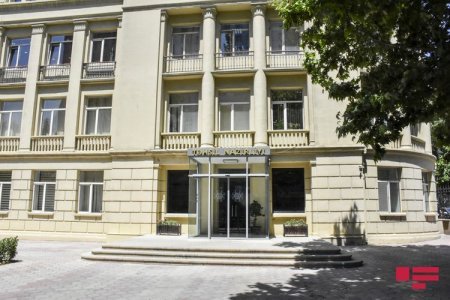 Təhsil Nazirliyi dərsliklərin şagirdlərə paylanılması qaydasını açıqlayıb - ...