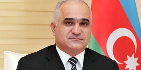 Nazir müavini oğluna nişan edib-bəs karantin?