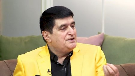 “Ay yoldaş deputatlar, dədəniz sizə rus toyu edib?”