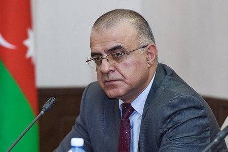 “Əli İnsanov da, Ramiz Mehdiyev də maraq ovçularıdır, siyasi yırtıcılardır”