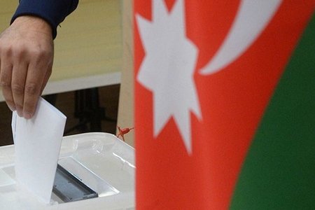 Ölkədə yeni referendum müzakirələri - siyasilərdən fərqli reaksiyalar