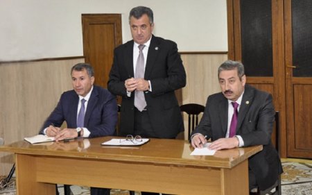 Abdin Fərzəliyevin təlaşı: yanlış özünümüdafiə strategiyası başçını bitirir ...