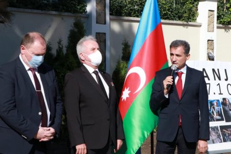 Moldovada müstəqillik günü qeyd edildi, Qüdsi Osmanov Gəncəyə hücumdan danışdı-FOTOLAR