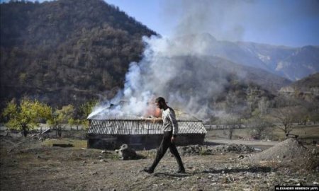 Azərbaycan ordusu Çərəktara niyə girmir? - Bura geçikmək kəndi itirmək demə ...