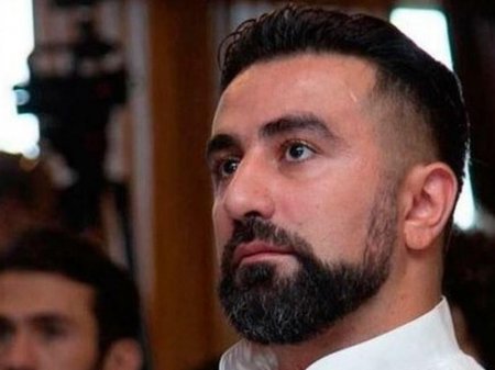 Paşinyanın tərəfdarları müxalif siyasi fəalı bıçaqladı