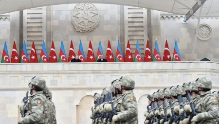 Rusiya Qarabağda möhkəmləndikcə qulbeçələri Bakıda fəallaşır...
