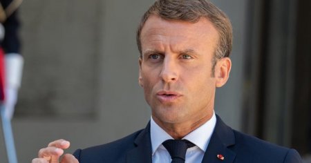 Makron bizi satdı - Afina