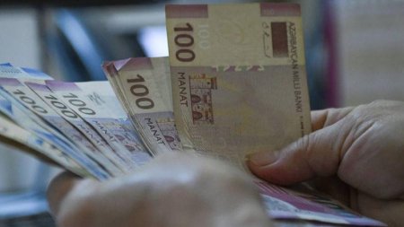 190 manat kimlərə veriləcək? - Ekspert