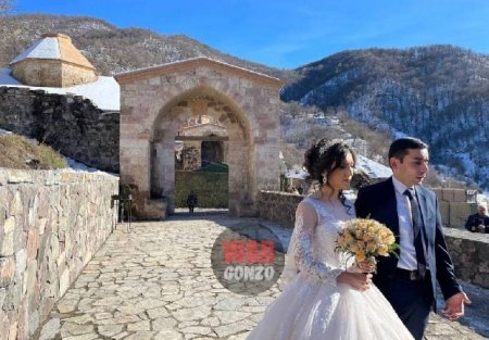 Rus sülhməramlılarından daha bir alçaqlıq - Ermənilər Kəlbəcərdə toy etdi - ...