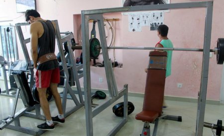 Bakıda idmançı öldürüldü - ŞOK TƏFƏRRÜAT (FOTO)