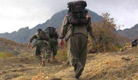PKK İRANLA İTTİFAQINI GÜCLƏNDİRİR –Terror təşkilatının bir əli ABŞ-ın, o bi ...