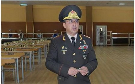 Rövşən Əkbərov döyüşə qatılmaqdan imtina edib?