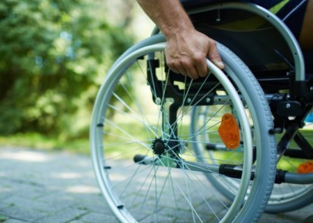 Saxta əlillik və pensiya verənlər niyə həbs olunmurlar? – Nazir danışır, am ...