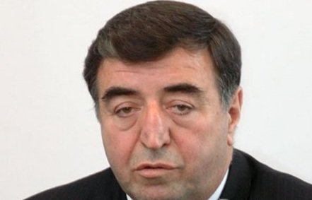 Əhmədzadə kadrlarını yeni sədrdən qoruya biləcəkmi? - NARAHATDIRLAR...
